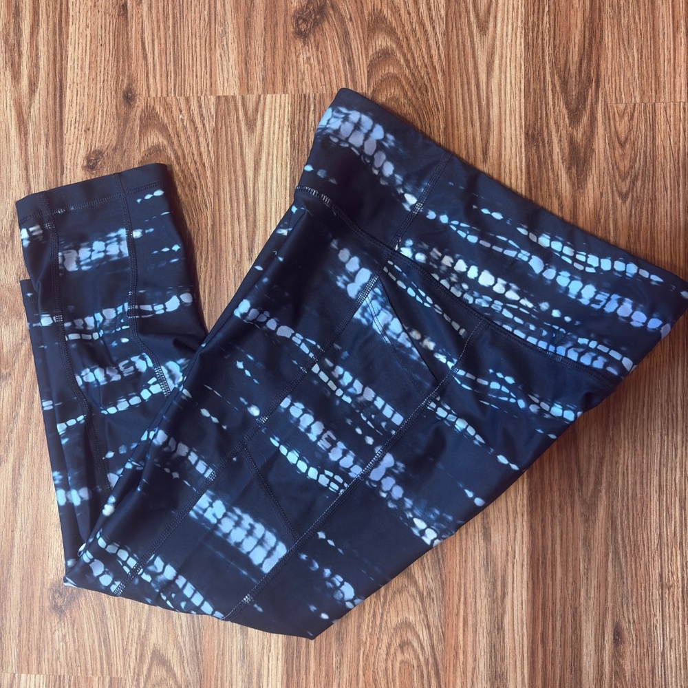 Avia Dark and Light Blue Tie-Dye Workout Leggings Yoga Pants